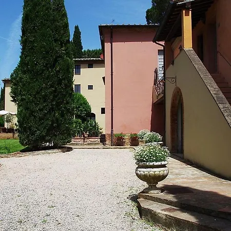 Sleeps 4 Pool Wifi Willa